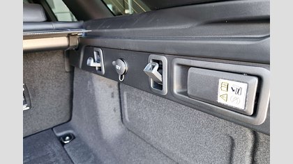 Range Rover Velar 66