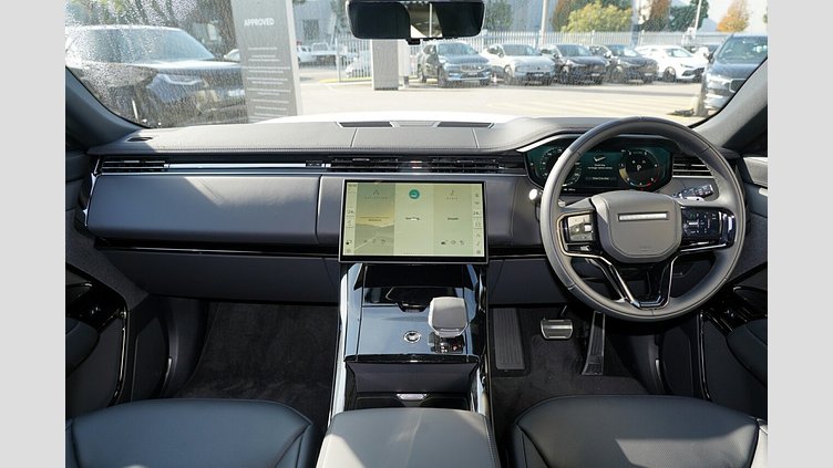 2026 Approved Land Rover Range Rover Sport Fuji White D250 Diesel Mild Hybrid Dynamic SE