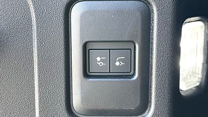 Defender 110 16