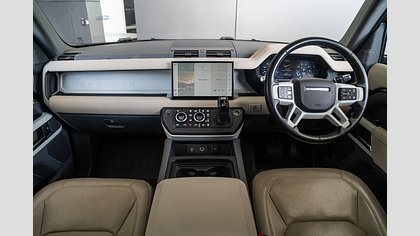 Defender 110 11