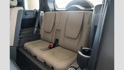 Defender 110 7
