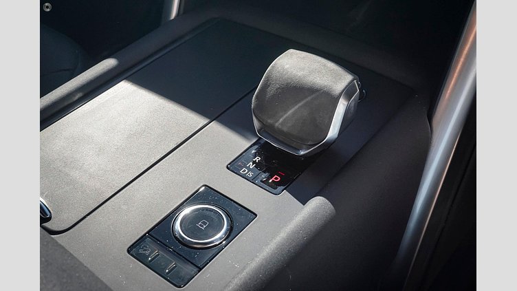 2024 Approved Land Rover Discovery Eiger Grey P360 Petrol Mild Hybrid Standard Wheelbase Dynamic SE