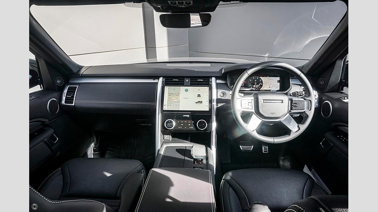 2024 Approved Land Rover Discovery Eiger Grey P360 Petrol Mild Hybrid Standard Wheelbase Dynamic SE