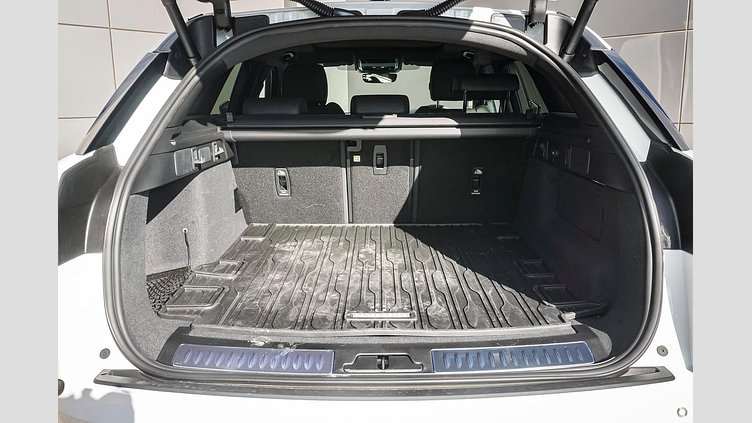 2026 Approved Land Rover Range Rover Velar Fuji White P250 Petrol Standard Wheelbase Dynamic SE