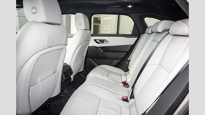 Range Rover Velar 17