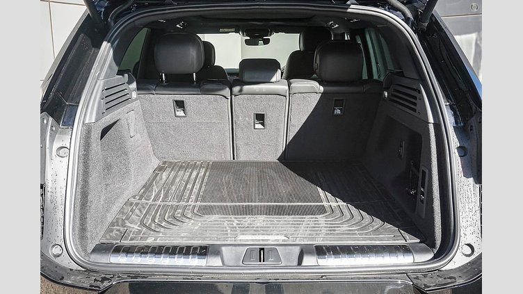 2026 Approved Land Rover Range Rover Sport Santorini Black D250 Diesel Mild Hybrid Dynamic SE
