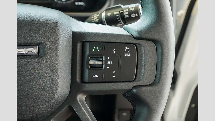 2024 Approved Land Rover Defender 110 Fuji White Petrol Plug-in Electric Hybrid X-Dynamic SE