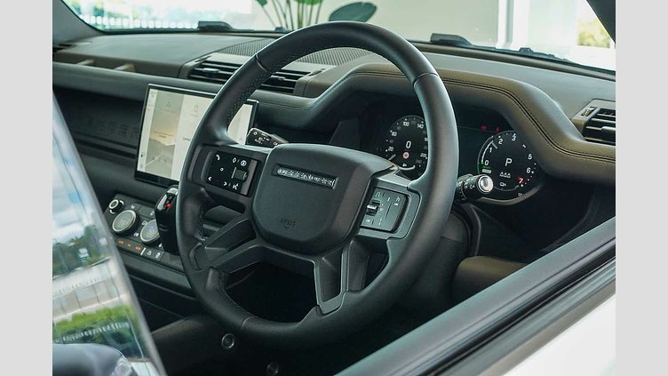2024 Approved Land Rover Defender 110 Fuji White Petrol Plug-in Electric Hybrid X-Dynamic SE