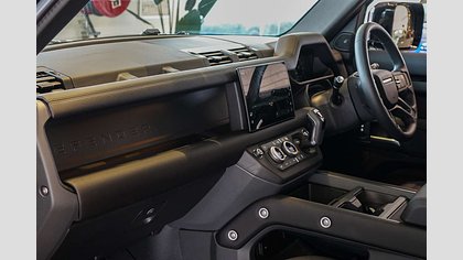 Defender 110 30