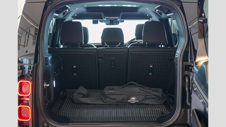 2025 Approved Land Rover Defender 110 Santorini Black Petrol Plug-in Electric Hybrid X-Dynamic SE