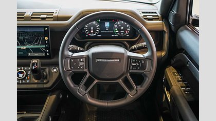 Defender 110 11