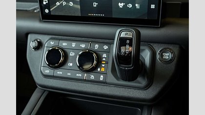 Defender 110 36