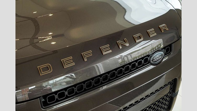 2025 Approved Land Rover Defender 110 Charente Grey P635 Petrol V8 Mild Hybrid OCTA