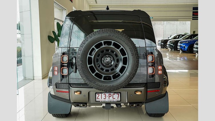 2025 Approved Land Rover Defender 110 Charente Grey P635 Petrol V8 Mild Hybrid OCTA