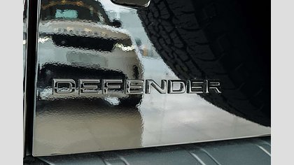 Defender 110 13