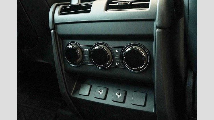2025 Approved Land Rover Defender 110 Charente Grey P635 Petrol V8 Mild Hybrid OCTA
