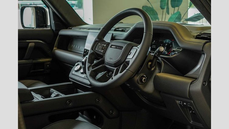 2025 Approved Land Rover Defender 110 Charente Grey P635 Petrol V8 Mild Hybrid OCTA