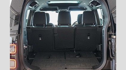 Defender 110 8