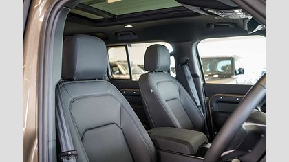 Defender 110 15