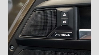 Defender 110 21