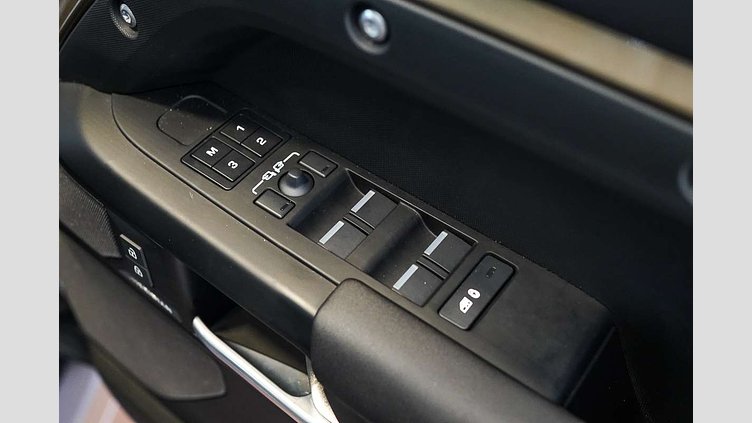 2025 Approved Land Rover Defender 110 Gondwana Stone D350 Diesel Mild Hybrid X-Dynamic SE