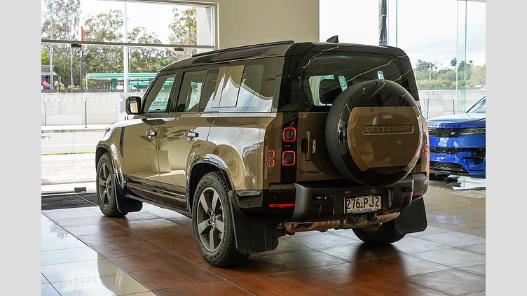 2025 Approved Land Rover Defender 110 Gondwana Stone D350 Diesel Mild Hybrid X-Dynamic SE