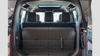 Defender 110 9