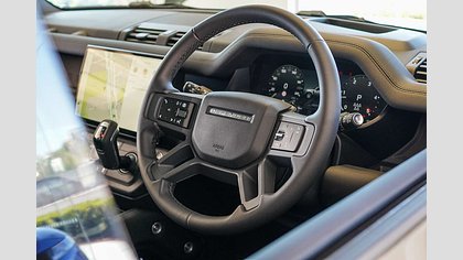 Defender 110 15