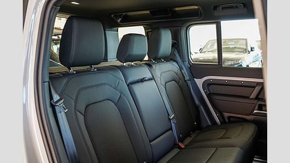 Defender 110 16