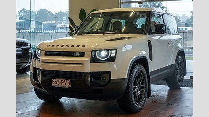 Defender 90 3
