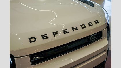 Defender 90 29