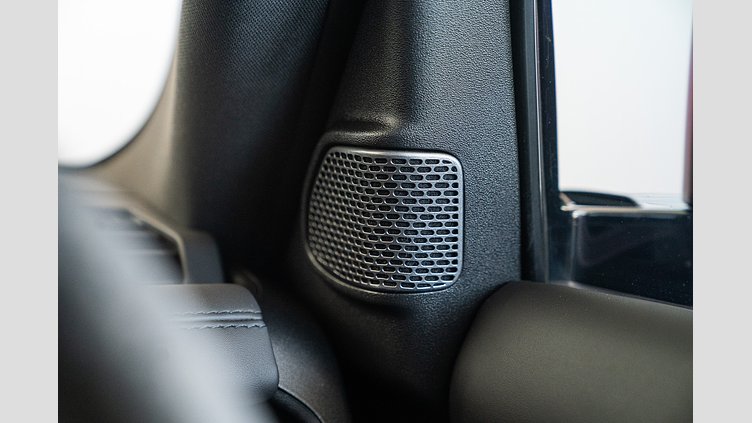 2022 Approved Land Rover Defender 110 Santorini Black P525 5.0L Supercharged Petrol AWD Automatic P525 V8 - 23MY