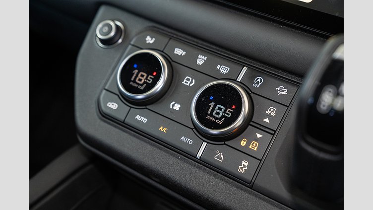 2022 Approved Land Rover Defender 110 Santorini Black P525 5.0L Supercharged Petrol AWD Automatic P525 V8 - 23MY