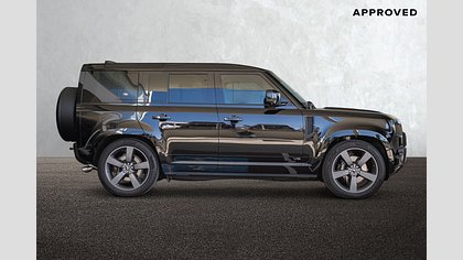 Defender 110 2