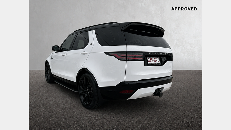 2024 Approved Land Rover Discovery Fuji White D300 Diesel Mild Hybrid Standard Wheelbase Dynamic SE