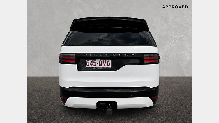 2024 Approved Land Rover Discovery Fuji White D300 Diesel Mild Hybrid Standard Wheelbase Dynamic SE